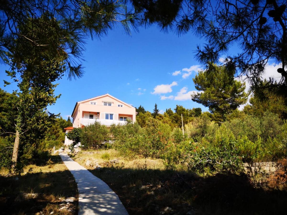 Milica Garden Apartment Првич Шепурине Екстериор снимка
